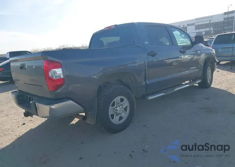 2016 Toyota Tundra Sr5 5.7L V8 z USA, uszkodzony, nr VIN 5TFDW5F11GX568756